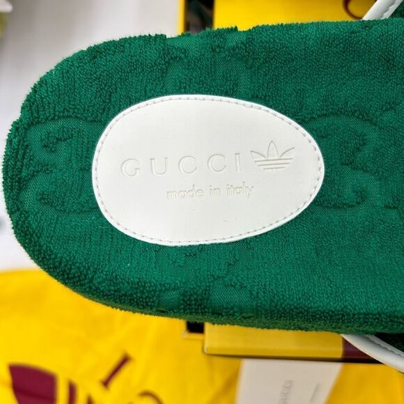 Men’s Gucci X Adidas, limited edition, pool slides, GG monogram size 11 Italy - Picture 10 of 10